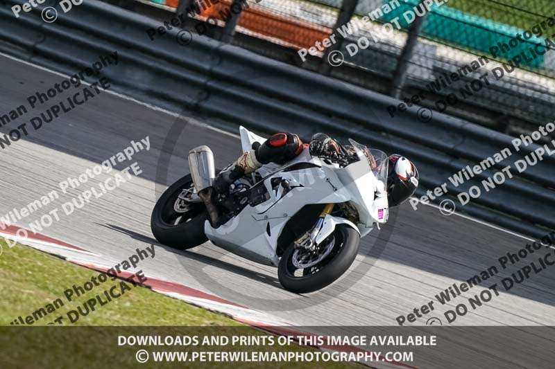 Sepang;event digital images;motorbikes;no limits;peter wileman photography;trackday;trackday digital images